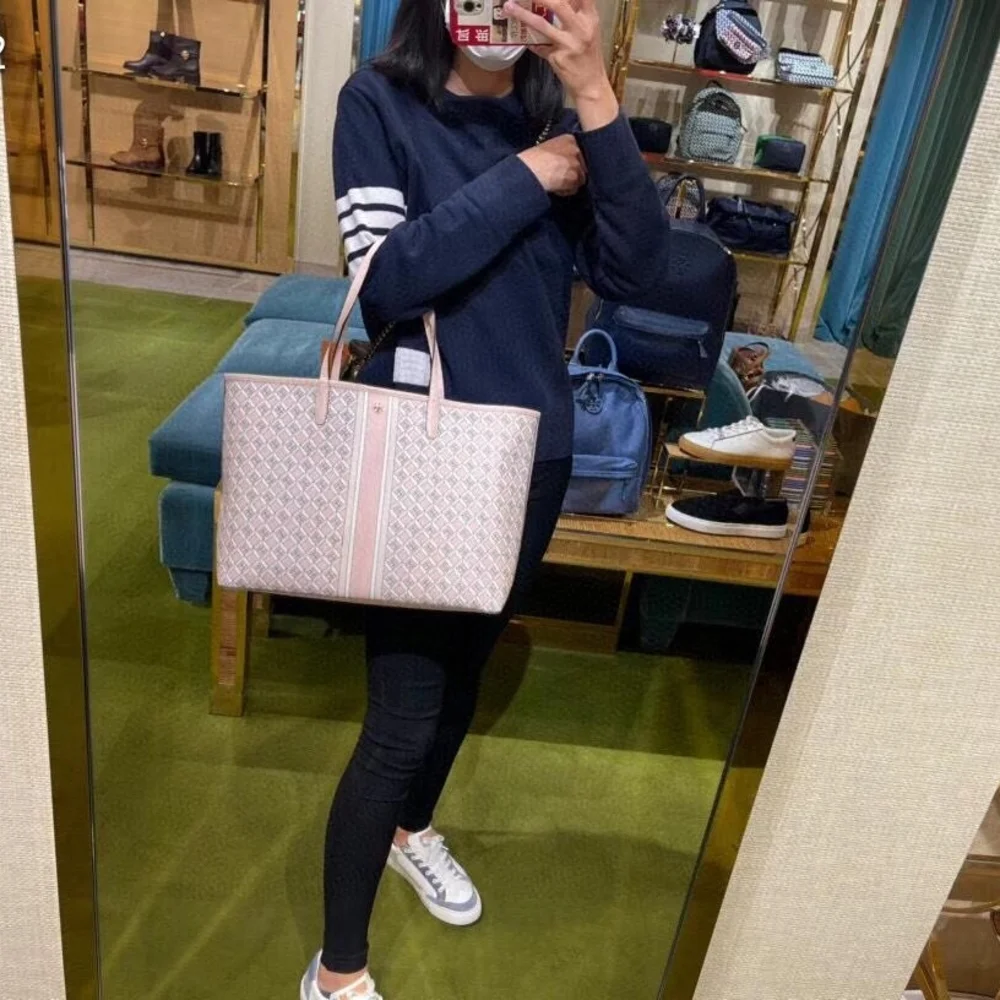 Tory Burch stylish tory